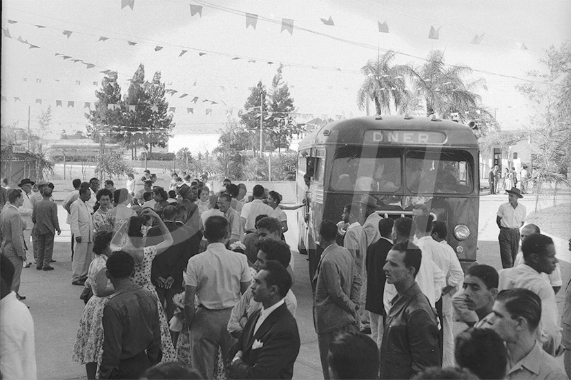 Festa Junina no Centro Rodoviario 28 Jun 1957_AP26095 2.jpg