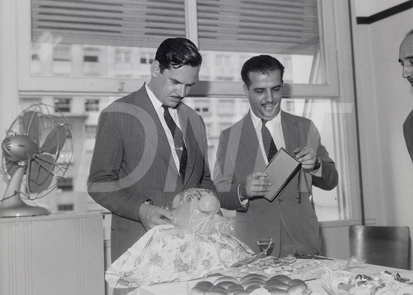 Festa Natalina no Instituto de Pesqisas Rodoviária e Cumprimentos ao Dr. Homero e Dr. Geraldo_s.d _ 80.jpg