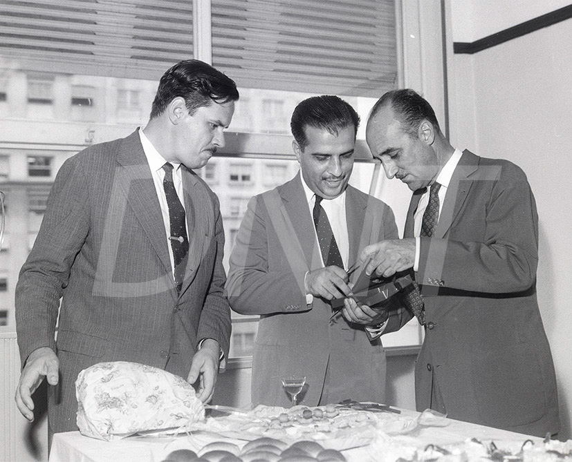 Festa Natalina no Instituto de Pesqisas Rodoviária e Cumprimentos ao Dr. Homero e Dr. Geraldo_s.d _ 82.jpg