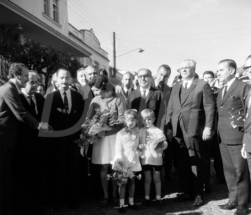 Homenagem do povo de São Leopoldo ao Pres. Costa e Silva Min.Transp. Mario Andreaza e Dir. do DNER Elizeu Resende_ Fot. Vergílio _  03 Jul 196943494.jpg