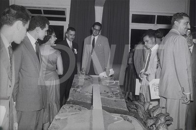 Inauguração da Exposição Rodoviária na semana turística na Sede do DNER _ 28 Fev 1956 _ 111.jpg