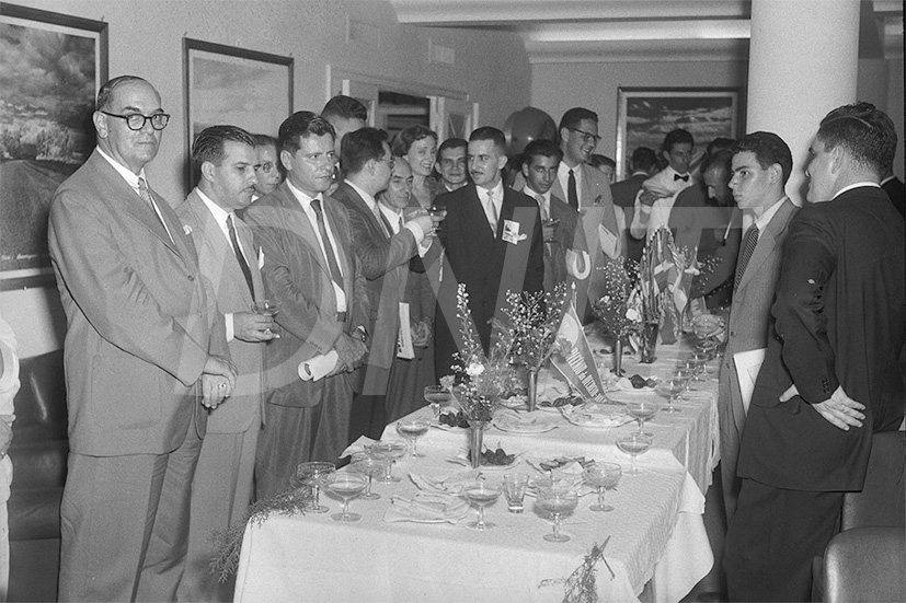 Inauguração da Exposição Rodoviária na semana turística na Sede do DNER _ 28 Fev 1956 _ 112.jpg