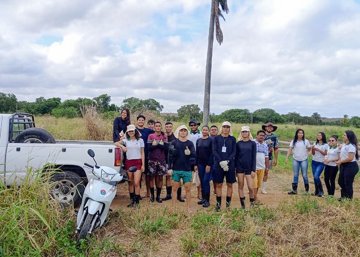 Alunos Pentecoste 03.jpg