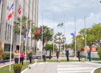 Cerimônia de hasteamento das bandeiras marca o fim das celebrações dos 114 anos do DNOCS