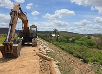 DNOCS acompanha obras de recuperação da barragem Pai Mané, em Alagoas