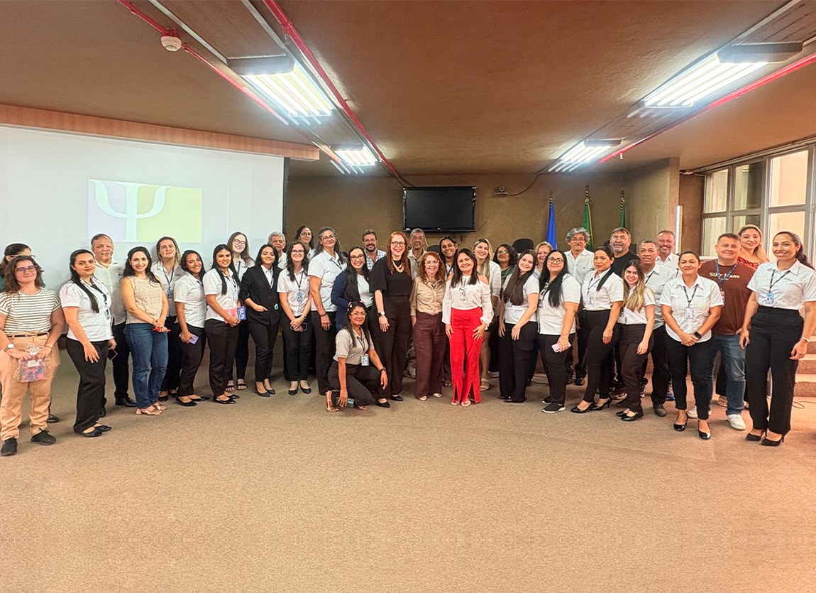 Evento destacou os impactos da hiperconectividade na saúde emocional e incentivou reflexões sobre o uso consciente das telas