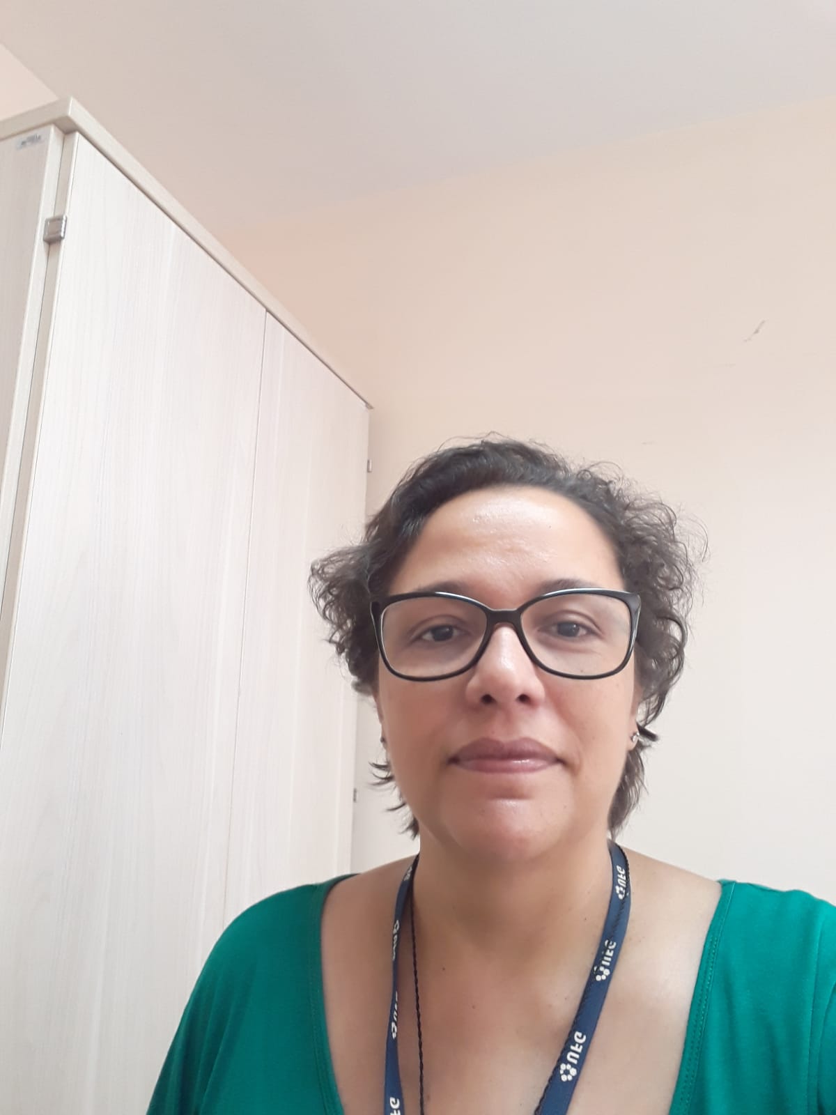 Valéria Raquel Apolinário dos Santos