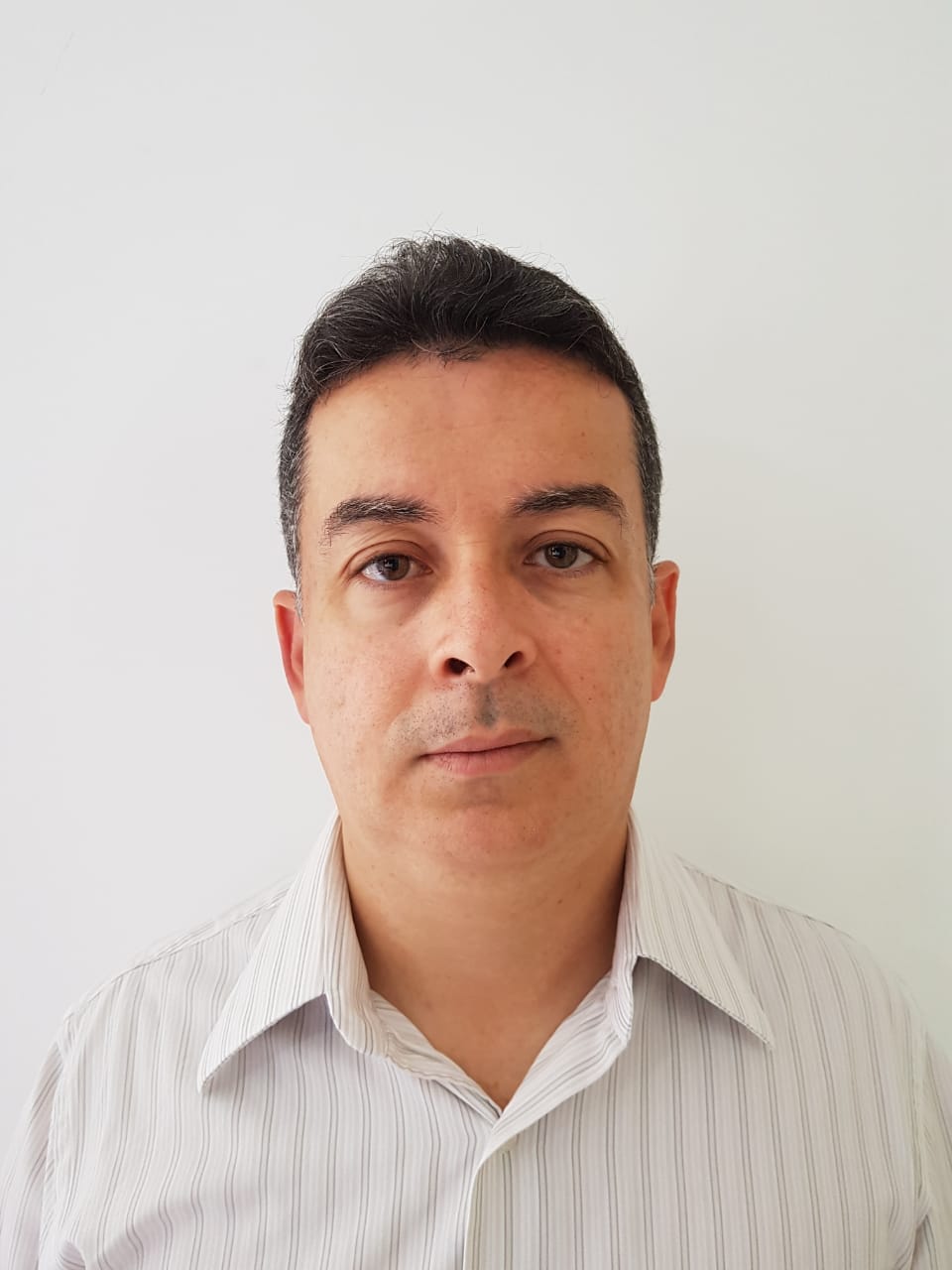 Marco Otavio dos Santos Vianna.