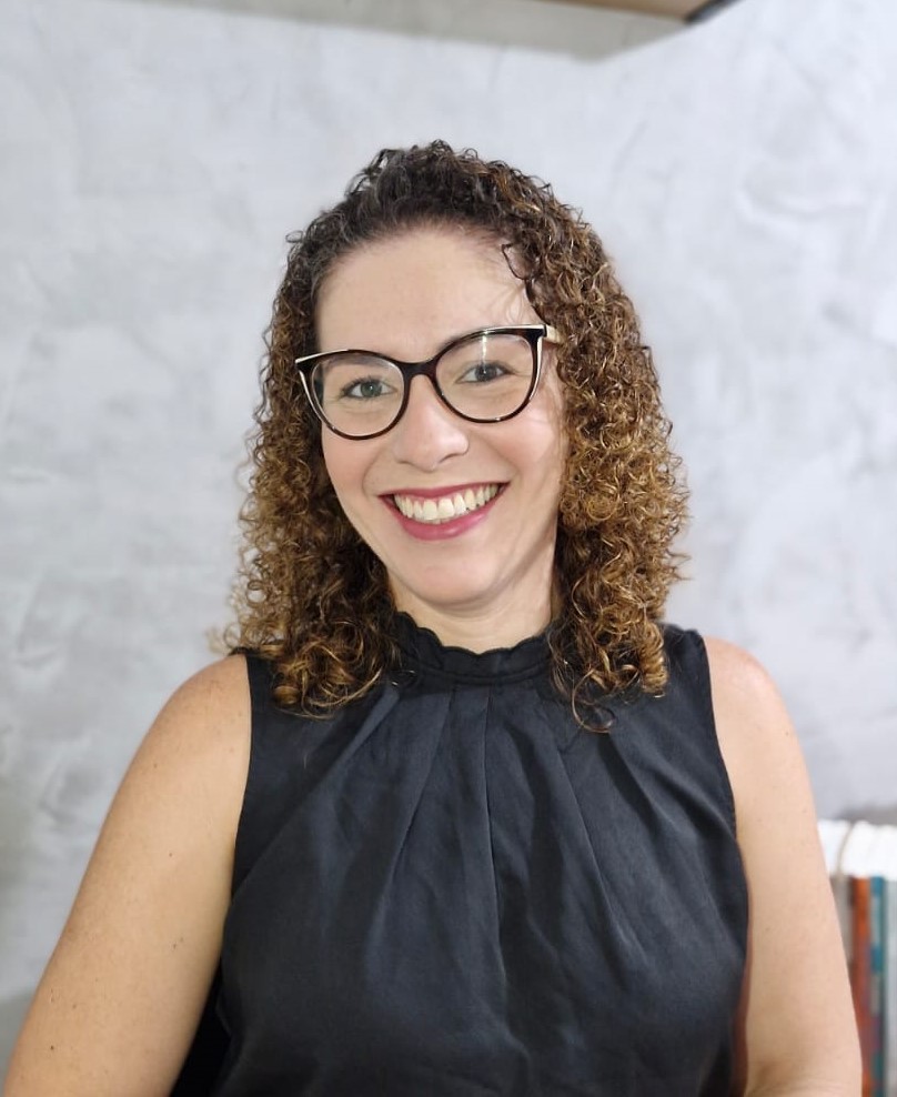 Ana Luiza Andrade Prado