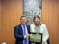 Humap-UFMS/Ebserh é reconhecido com a Medalha Irmã Silvia Vecellio pela Câmara Municipal de Campo Grande
