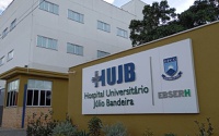 HUJB promove aula prática de ventilação mecânica para estudantes de Enfermagem da UFCG