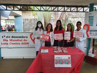 Incentivo à testagem e combate ao preconceito foram objetivos de campanha do Hospital Dia do HU de luta contra a aids. Ação segue no dia 13