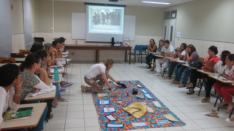 5 formas práticas de falar sobre saúde mental em sala de aula