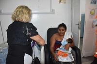 MEJC-UFRN recebe ação solidária com entrega de kits para mães e bebês