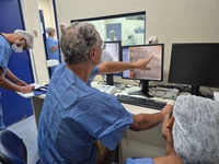 Hospital Universitário Clementino Fraga Filho (HUCFF-UFRJ) realiza seu primeiro implante percutâneo de válvula aórtica (TAVI)