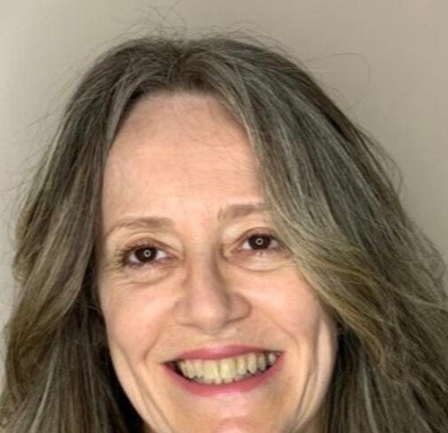 Suely Rezende destaca a importância de tomar decisões consistentes com os valores individuais dos pacientesFoto: Researchgate.net