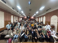 Aos 96 anos, HUGG celebra história, profissionais e futuro da assistência