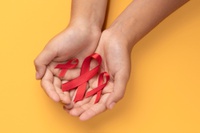 HU-Furg promove ações do Dezembro Vermelho para fortalecer prevenção e cuidado em HIV e ISTs