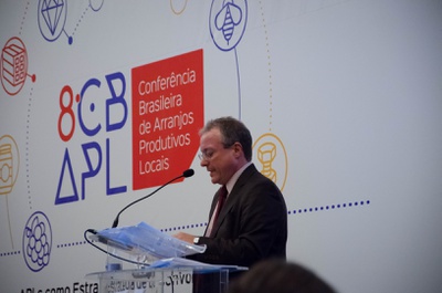 8CBAPL-7542.jpg