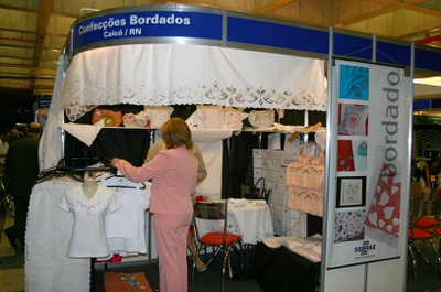 APLs_BNDES_2005_23.jpg