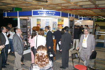 APLs_BNDES_2005_27.jpg