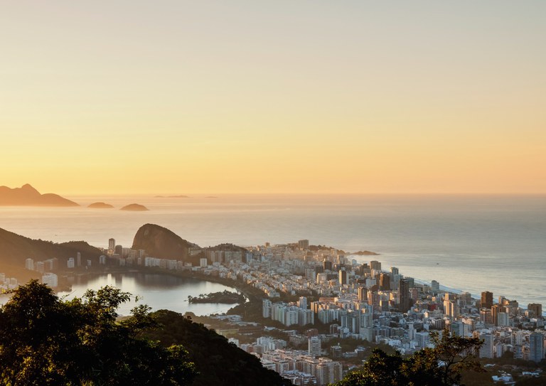 FQ0X5iHXoAU07Zq.jfif