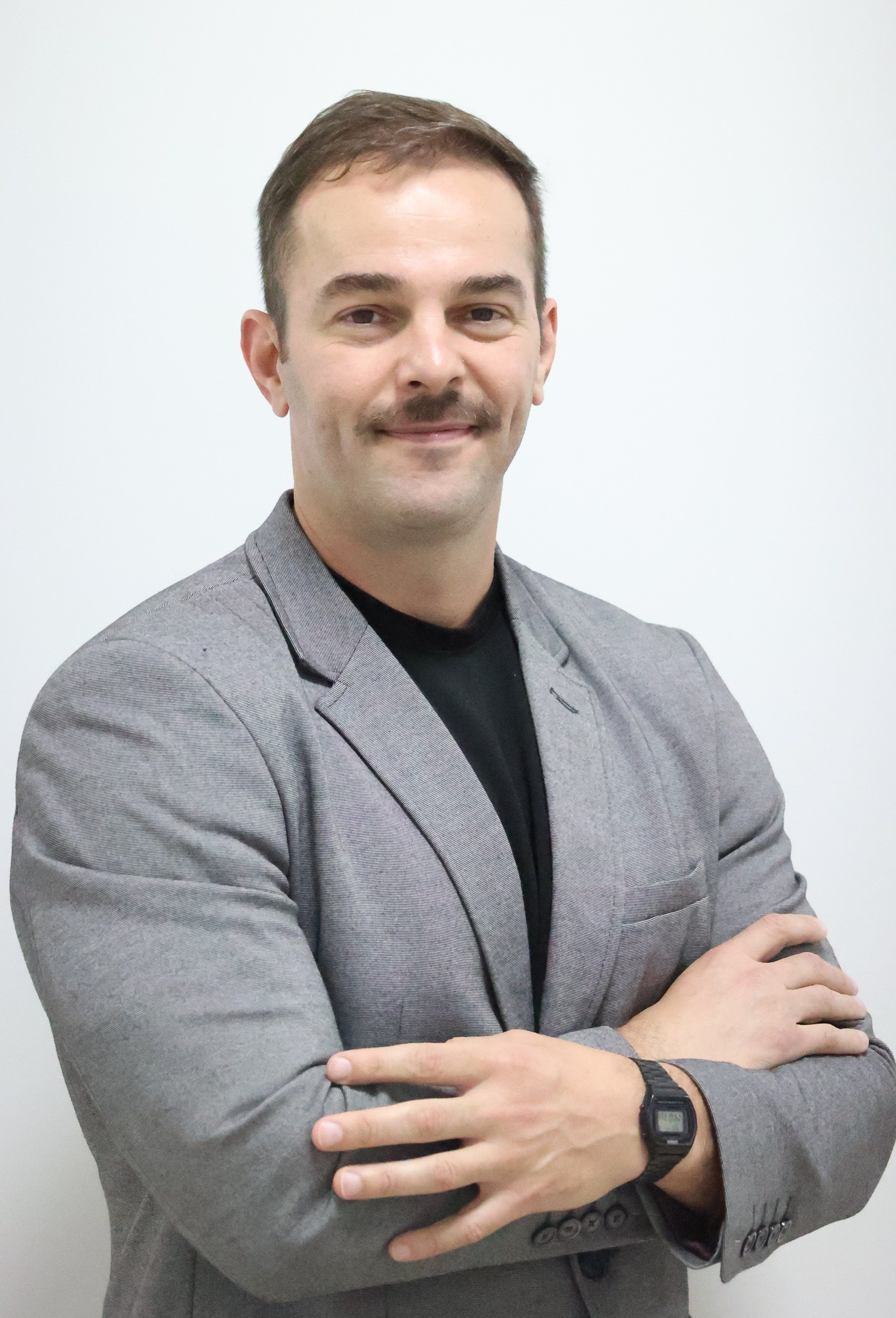 Prof. Dr. Leonardo Ulian Dall Evedove