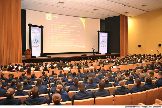 18º Congresso Acadêmico sobre Defesa Nacional encerra na Academia da