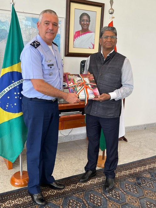 brigadeiro embaixada.jpg