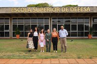 Escola de Inteligência da Agência Brasileira de Inteligência visita a ESD
