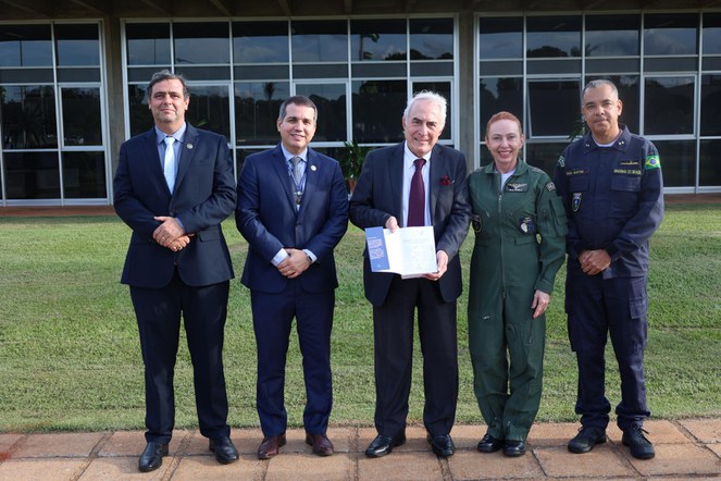 PHOTO-2025-04-24-16-34-56 2.jpg