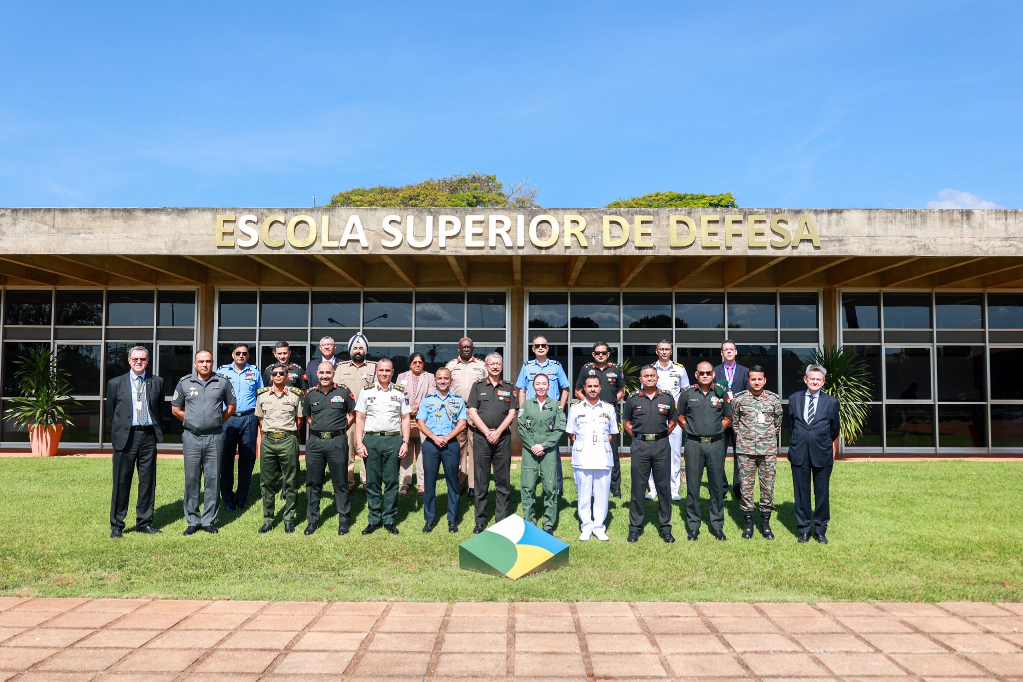 ESD recebe delegação do Colégio de Defesa Nacional da Índia