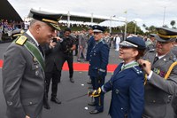 Integrantes da ESD são homenageados na Cerimônia alusiva ao Dia do Exército