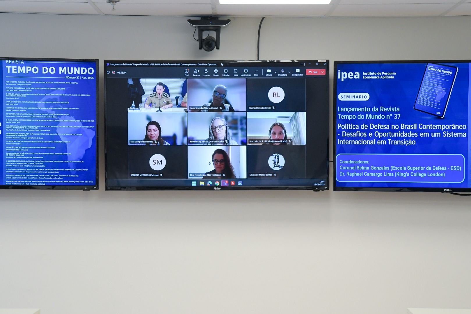 Moderação mesa 2_o.jpg