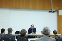 Tratado de Não Proliferação de Armas Nucleares é debatido com professores da ESD