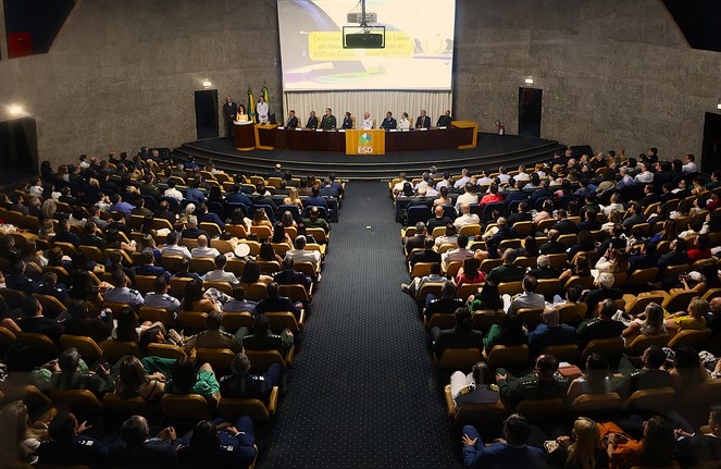 Curso de Altos Estudos em Defesa (CAED) realiza cerimônia de encerramento