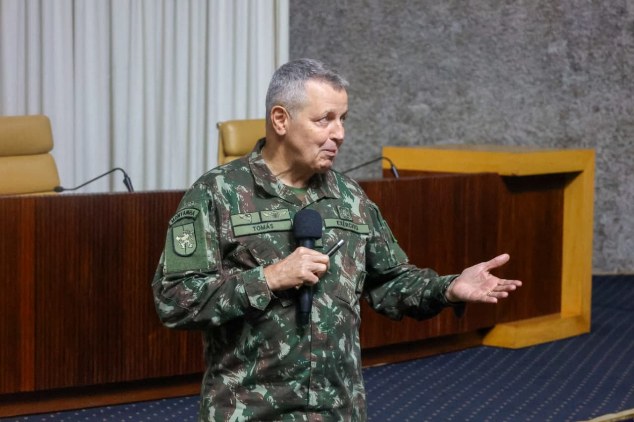 Palestra do Comandante do Exército encerra o CAP 2025