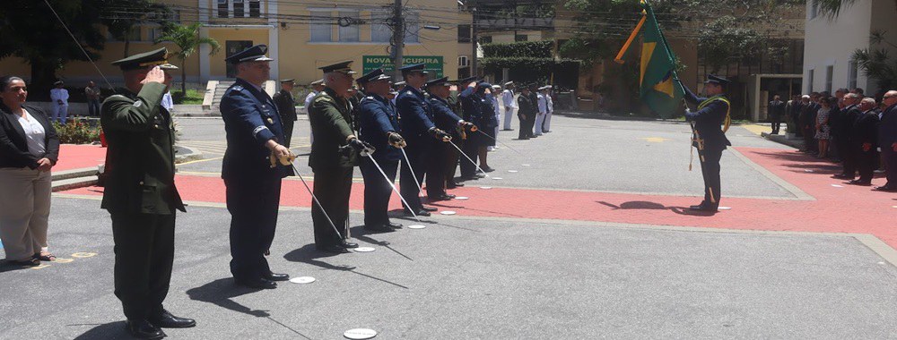 Escola Superior de Guerra celebra o Dia da Bandeira