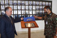 Centro de Estudos Estratégicos da ESG homenageia o Mal Cordeiro de Farias