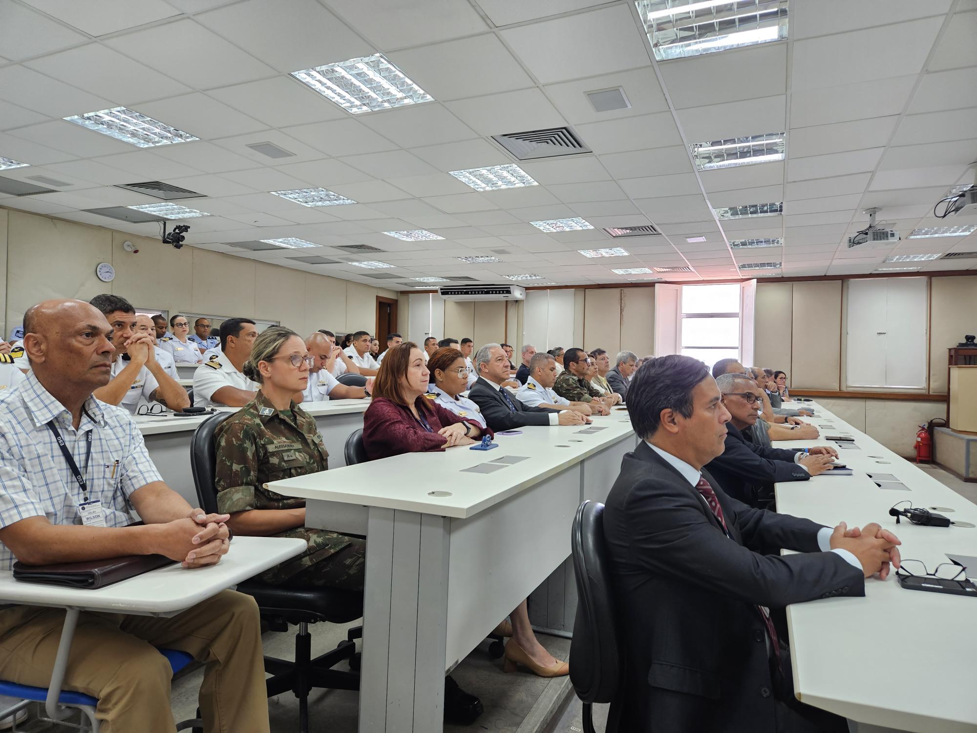 Escola Superior de Guerra celebra o Dia do Marinheiro — Escola Superior de Guerra ESG Escola Superior de Guerra celebra o Dia do Marinheiro — Escola Superior de Guerra ESG