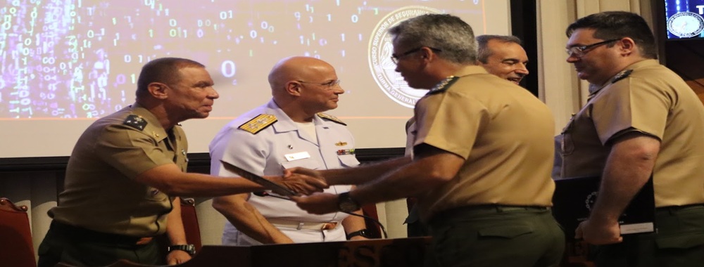 Escola Superior de Guerra conclui terceira edição do Curso Superior de Segurança e Defesa Cibernética 2025