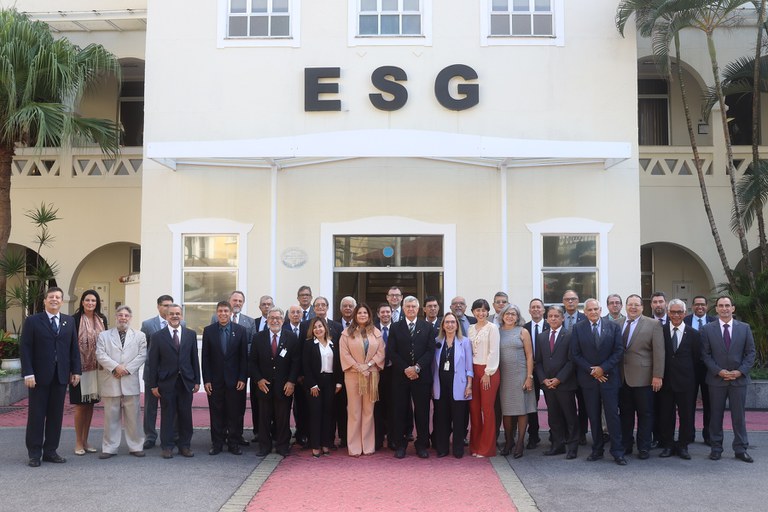 Escola Superior de Guerra conduz 1ª edição do Curso de Atualização na Metodologia do Escola Superior de Guerra conduz 1ª edição do Curso de Atualização na Metodologia do