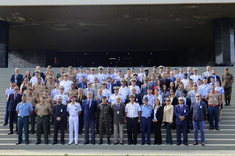 Escola Superior de Guerra realiza visita à AMAN — Escola Superior de Guerra ESG Escola Superior de Guerra realiza visita à AMAN — Escola Superior de Guerra ESG