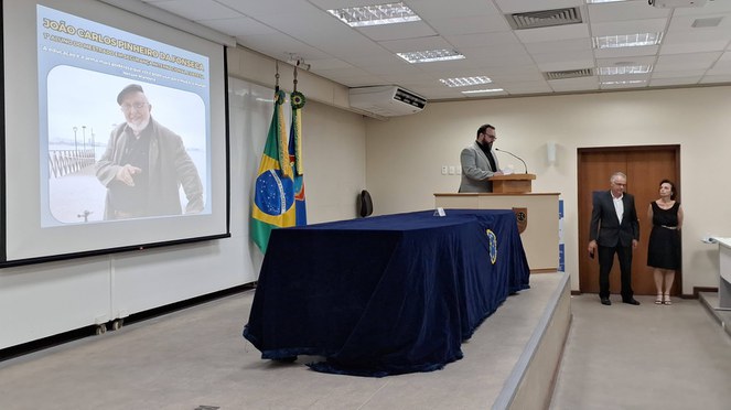 Homenagem ao 1° Mestre formado pela ESG