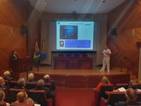 Comandante da ESG profere palestra para integrantes da ADESG