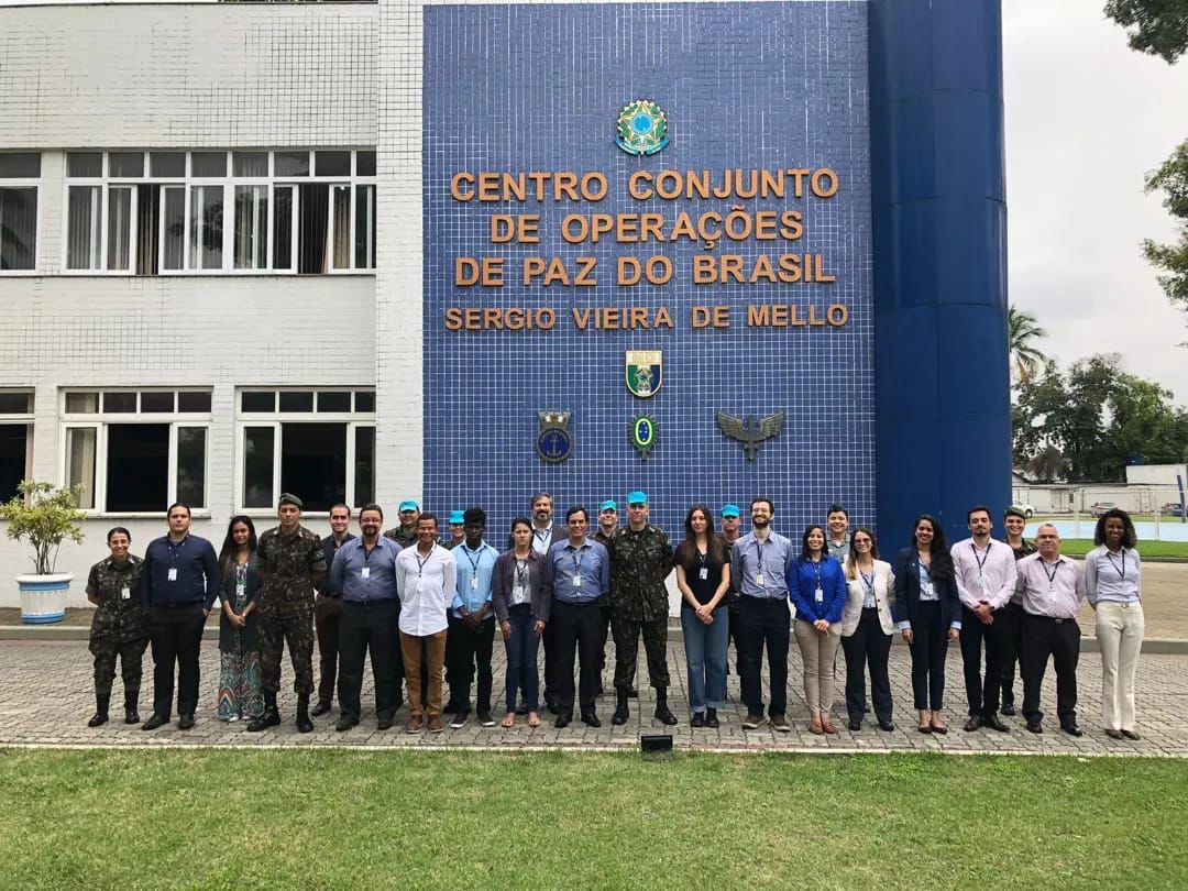 PPGSID da ESG visita Centro Conjunto de Operações de Paz do Brasil — Escola Superior de Guerra ESG PPGSID da ESG visita Centro Conjunto de Operações de Paz do Brasil — Escola Superior de Guerra ESG