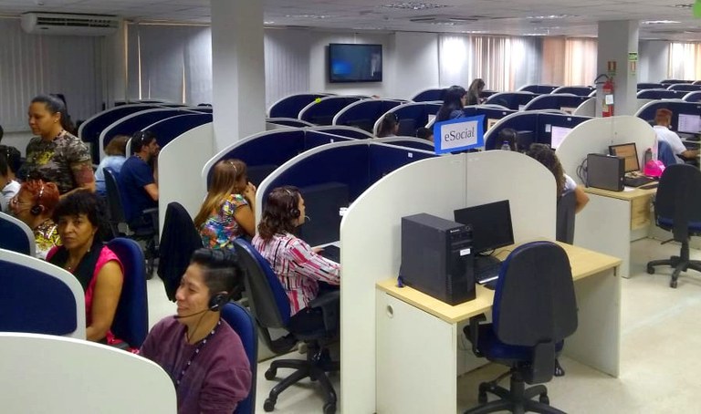 Call Center.jpg