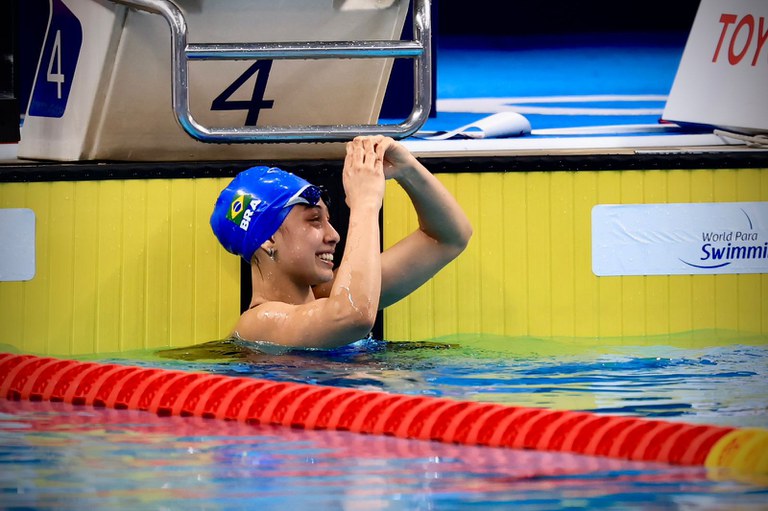 natação paralimpica