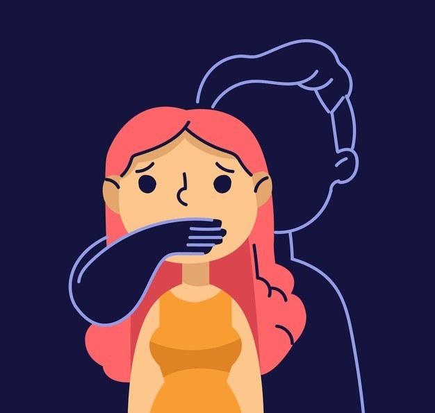 Um homem silencia uma mulher, colocando sua mão sobre a boca dela, em uma atitude de controle ou desrespeito.