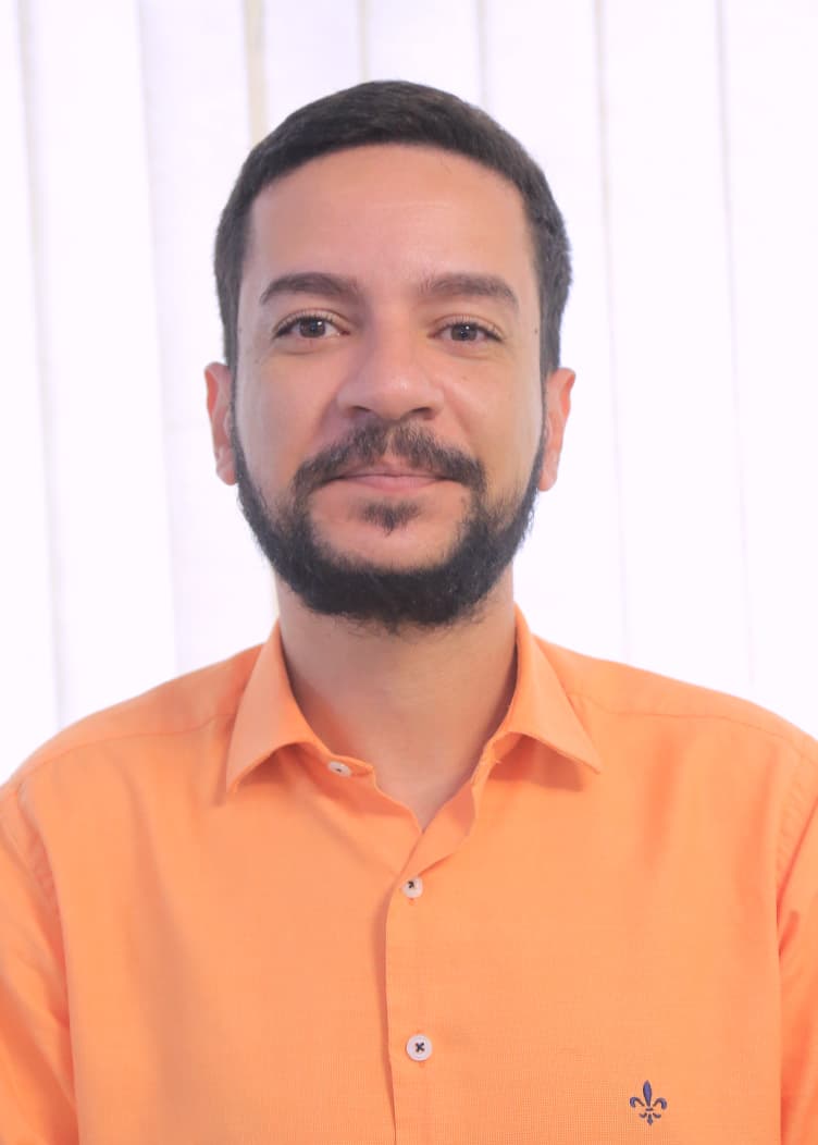 Andre Luiz Magdalena de Oliveira